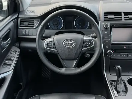 Toyota Camry 2016 года за 11 000 000 тг. в Кентау – фото 17