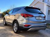 Hyundai Santa Fe 2016 года за 6 700 000 тг. в Актобе – фото 2