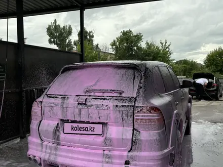 Porsche Cayenne 2007 года за 5 800 000 тг. в Алматы – фото 3