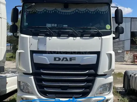 DAF  DAF XF 460 FT 2015 года за 14 000 000 тг. в Атырау