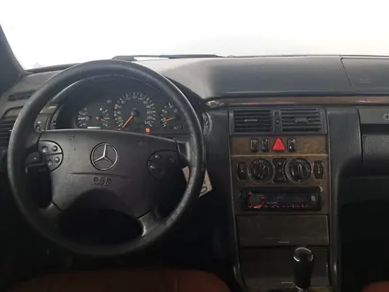 Mercedes-Benz E 230 1996 года за 1 940 000 тг. в Кызылорда – фото 15