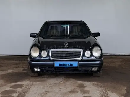Mercedes-Benz E 230 1996 года за 1 940 000 тг. в Кызылорда – фото 2