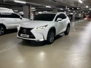Lexus NX 300h