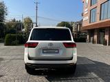 Toyota Land Cruiser 2021 годаүшін51 000 000 тг. в Астана – фото 2