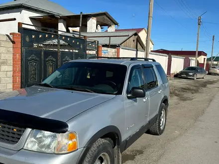 Ford Explorer 2001 года за 5 500 000 тг. в Сатпаев – фото 2