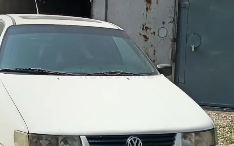 Volkswagen Passat 1994 годаүшін1 100 000 тг. в Шымкент