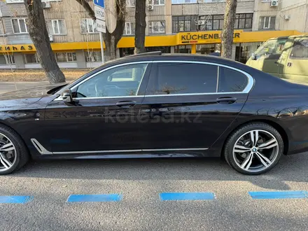 BMW 740 2019 года за 15 000 000 тг. в Алматы – фото 4