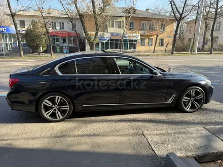 BMW 740 2019 года за 15 000 000 тг. в Алматы – фото 3