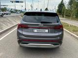 Hyundai Santa Fe 2023 годаfor18 600 000 тг. в Алматы