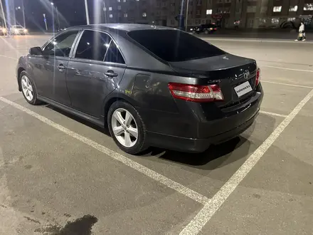 Toyota Camry 2010 года за 4 600 000 тг. в Актобе – фото 5