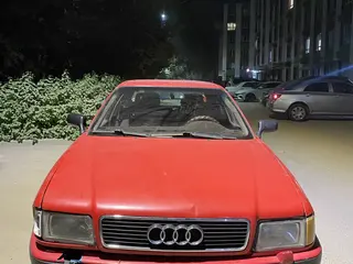 Audi 80