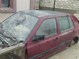 Volkswagen Golf 1995 года за 888 771 тг. в Атырау