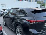 Toyota Highlander 2022 года за 28 000 000 тг. в Астана – фото 4