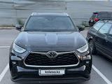 Toyota Highlander 2022 года за 28 000 000 тг. в Астана