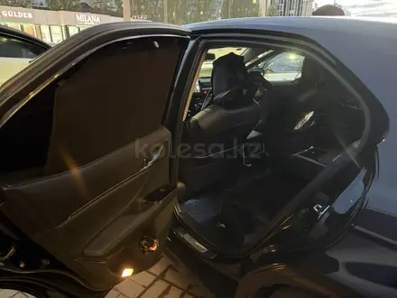 Toyota Camry 2023 года за 16 800 000 тг. в Астана – фото 5