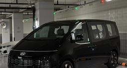 Hyundai Staria Van 2026 года за 27 900 000 тг. в Алматы