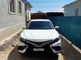 Toyota Camry 2021 годаfor17 500 000 тг. в Байконыр – фото 3