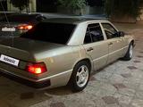 Mercedes-Benz E 200 1991 годаүшін900 000 тг. в Туркестан – фото 3