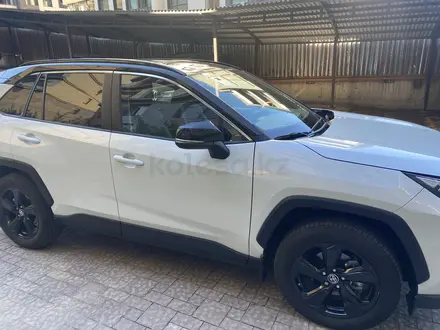 Toyota RAV4 2021 года за 15 500 000 тг. в Алматы – фото 5