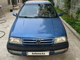 Volkswagen Vento 1993 годаүшін1 000 000 тг. в Шымкент – фото 3