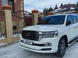 Toyota Land Cruiser 2018 года за 39 000 000 тг. в Астана – фото 2