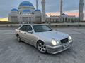 Mercedes-Benz E 230 1998 годаfor12 000 000 тг. в Астана