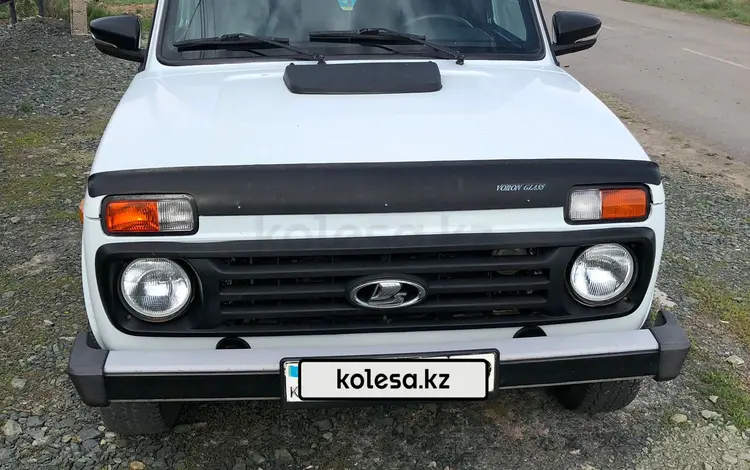 ВАЗ (Lada) Lada 2121 2014 годаүшін2 600 000 тг. в Караганда
