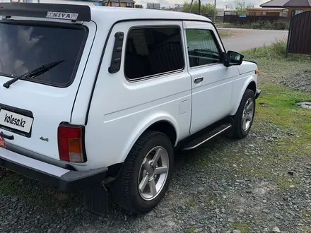 ВАЗ (Lada) Lada 2121 2014 года за 2 600 000 тг. в Караганда – фото 11