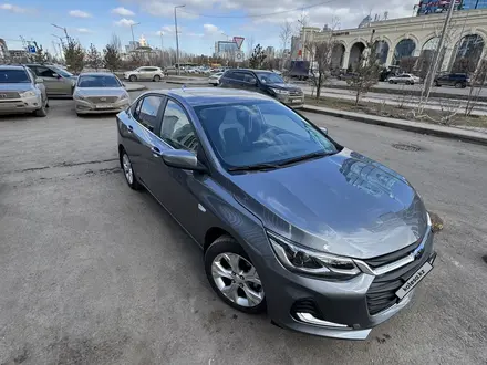 Chevrolet Onix 2023 года за 6 500 000 тг. в Астана – фото 5