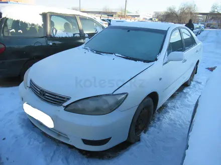 Toyota Camry 2005 годаүшін3 009 000 тг. в Актобе – фото 3