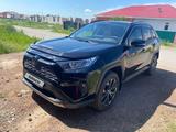 Toyota RAV4 2023 годаfor20 000 000 тг. в Астана