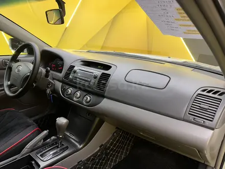 Toyota Camry 2005 года за 5 500 000 тг. в Астана – фото 19