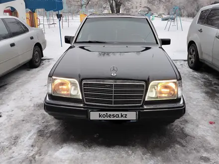 Mercedes-Benz E 220 1994 года за 2 000 000 тг. в Талдыкорган – фото 9