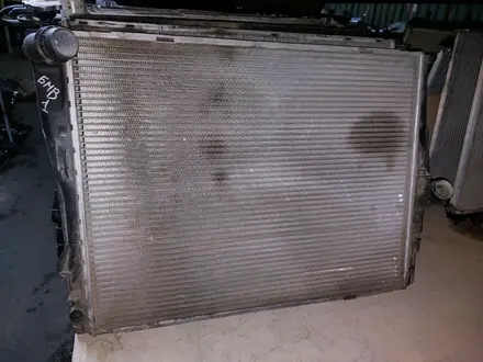 Радиатор е87, 116, 118 за 35 000 тг. в Караганда – фото 2