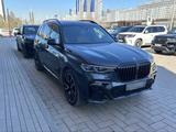 BMW X7 2022 года за 55 100 000 тг. в Астана – фото 2