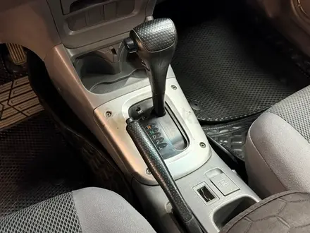 Toyota RAV4 Luxe 2001 года за 3 990 000 тг. в Алматы – фото 22