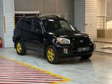 Toyota RAV4 Luxe 2001 годаүшін3 990 000 тг. в Алматы – фото 3
