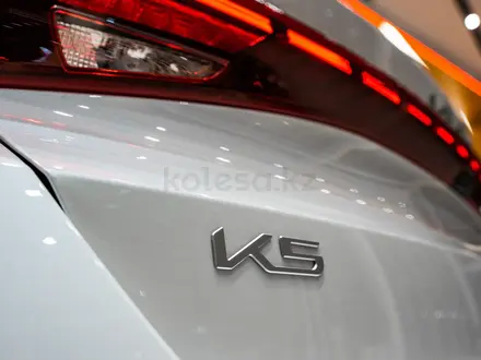 Kia K5 Luxe 2026 года за 14 290 000 тг. в Шымкент – фото 16