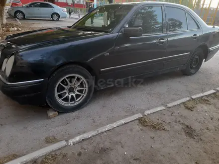 Mercedes-Benz E 230 1998 года за 1 100 000 тг. в Кызылорда