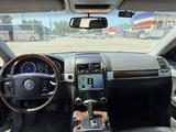Volkswagen Touareg 2007 года за 7 500 000 тг. в Алматы – фото 2