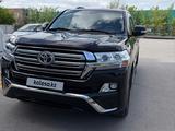 Toyota Land Cruiser 2016 годаүшін32 000 000 тг. в Астана