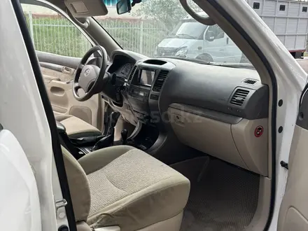 Toyota Land Cruiser Prado 2006 года за 7 000 000 тг. в Алматы – фото 15