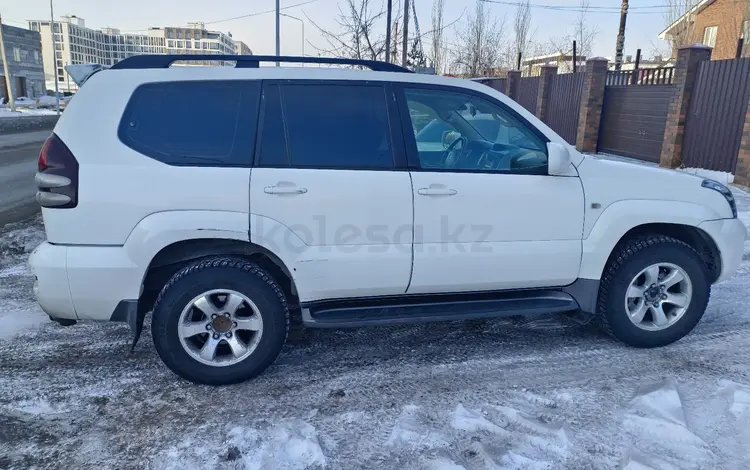 Toyota Land Cruiser Prado 2007 годаүшін12 500 000 тг. в Караганда