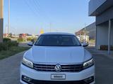 Volkswagen Passat 2016 года за 8 400 000 тг. в Шымкент