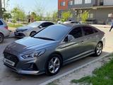 Hyundai Sonata 2018 года за 9 300 000 тг. в Тараз – фото 2