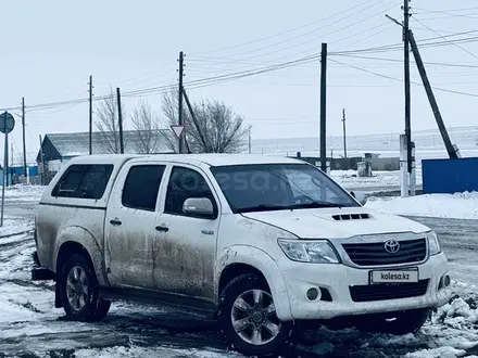 Toyota Hilux 2012 года за 6 500 000 тг. в Актобе – фото 2