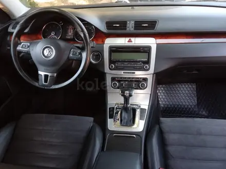 Volkswagen Passat 2009 года за 2 900 000 тг. в Шымкент – фото 2