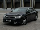 Toyota Camry 2015 годаүшін9 820 000 тг. в Сатпаев – фото 2