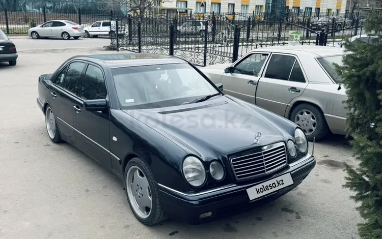 Mercedes-Benz E 320 1998 годаүшін3 900 000 тг. в Алматы