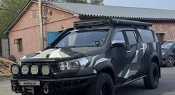 Toyota Hilux 2018 года за 23 000 000 тг. в Астана